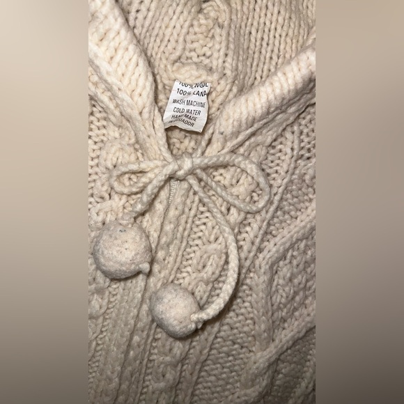 Women’s 100% Wool Full Zip Long Sleeve Hooded Cardigan Hand Made - Picture 3 of 8